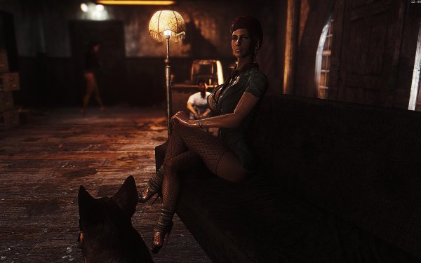 Секси матушка.