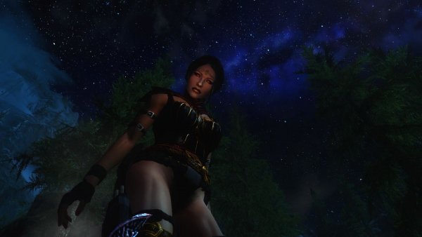 Велена: кто это там подглядывает? ;) SkyrimLE