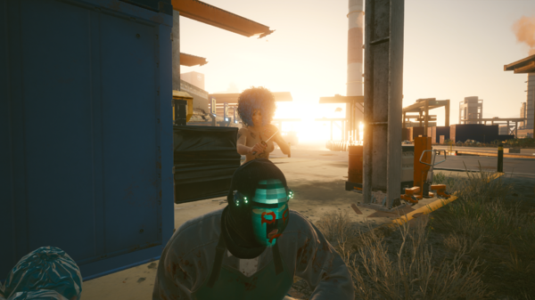 Вика сперва "снимает по тихому" часового.