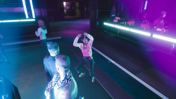 Ви привлекла внимание одиноко танцующая девушка.