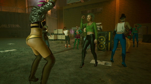 -"Эй, подруга иди к нам".