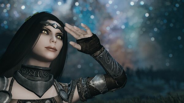 НОРА всматривается вдаль..