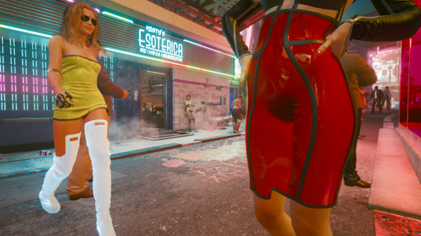 Альт пришла к своим подругам.