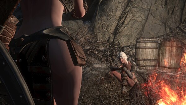 TESV Цири и Йордис греются у костра