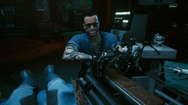 У Виктора на кресле. Cyberpunk 2077