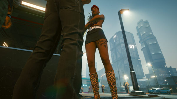 Девушка:-"Я сегодня не работаю, спроси за углом у «Папочки»".