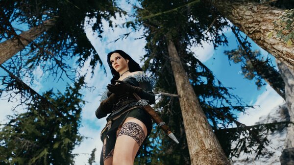 Йенн не носит нижнее белье ;)