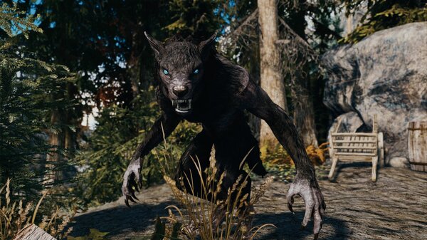 Вервольф в лесу.. Skyrim SE (сборка 7.0)