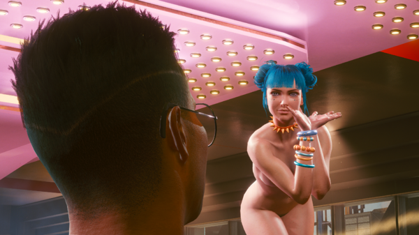 Блю Мун танцует для Ви.