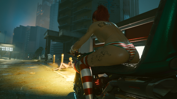 Ви приехала на Новогоднюю распродажу.