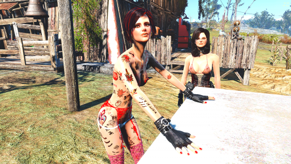 Добрая Люси Эбернети и злая Пайпер.