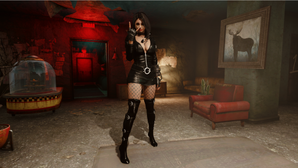 Пайпер в новых нарядах.