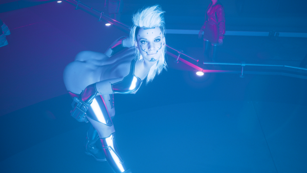 Cпящая красавица-нейтраннерша из Cyberpunk.