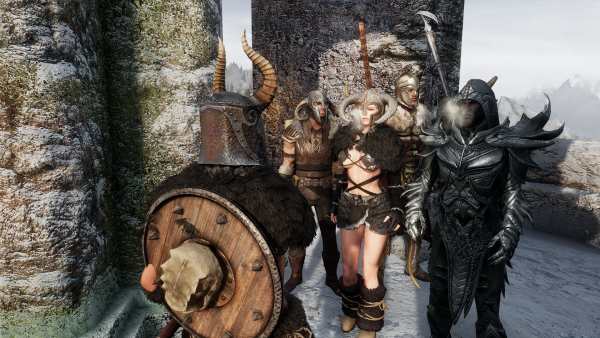 Элька хочет в СКВОЗНОЙ ПРОХОД)))