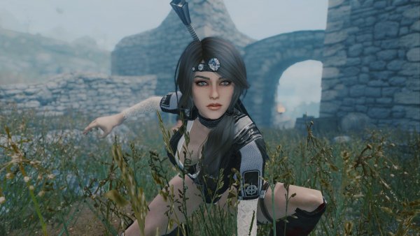 Притаившаяся София ;)  Skyrim SE (сборка 11)