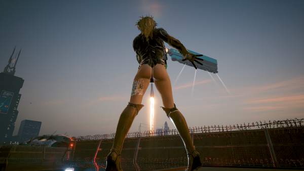 Ви наблюдает запуск космического челнока.