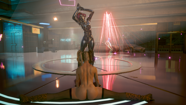 Ви И Лиззи в новом ночном клубе.