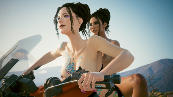 Довольная Ви и радостная Панам.