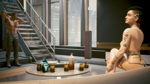 Джуди:-"Если Вы к Ви, то она на втором уровне - уборкой занимается".