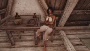 Садия. Подстриглась, приоделась...