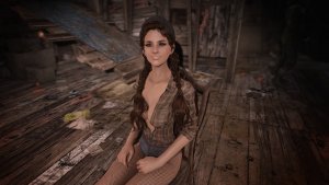 Люси в рубашке от Lazman ltd.